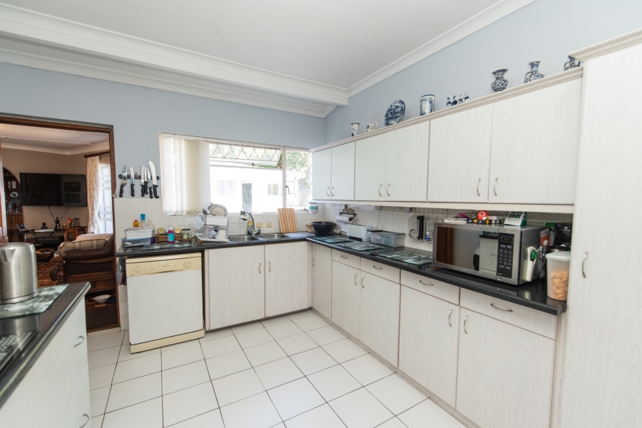5 Bedroom Property for Sale in Framesby Eastern Cape